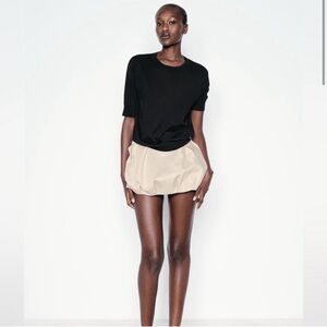 2/$30 Zara - Black Knit Short Sleeve Top Size M